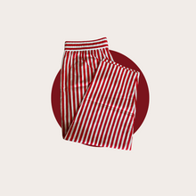 Load image into Gallery viewer, Red stripes crop pants