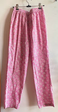 Load image into Gallery viewer, FLORAL PRINTED COTTON PANT