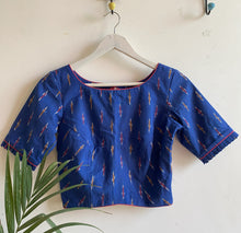 Load image into Gallery viewer, IKAT BACK OPEN BLOUSE