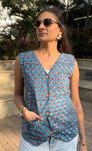 Load image into Gallery viewer, Block printed cotton vest