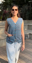 Load image into Gallery viewer, Block printed cotton vest