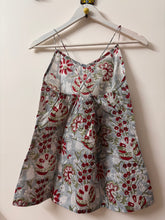 Load image into Gallery viewer, Grey / red floral cotton criss cross top