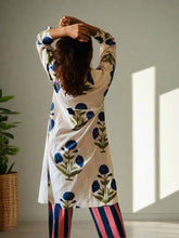 Load image into Gallery viewer, Blue rozanna set