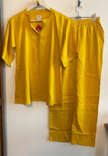 Load image into Gallery viewer, BRIGHT YELLOW CORD SET