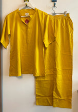 Load image into Gallery viewer, BRIGHT YELLOW CORD SET