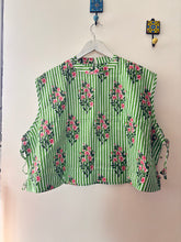 Load image into Gallery viewer, The Easy Bloom Top