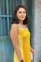 Load image into Gallery viewer, HELLOW SUNSHINE BODYCON DRESS