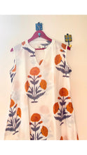 Load image into Gallery viewer, Floral block printed dress