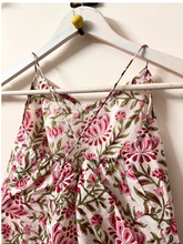 Load image into Gallery viewer, Pink floral criss cross top