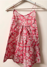 Load image into Gallery viewer, Peach floral criss cross top