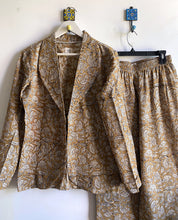 Load image into Gallery viewer, FLORAL COTTON PANTS