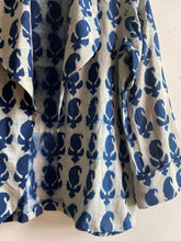 Load image into Gallery viewer, PAISLEY SHAWL JACKET