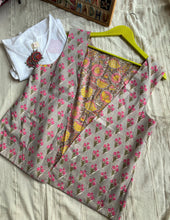 Load image into Gallery viewer, COTTON REVERSIBLE JACKETS