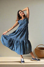 Load image into Gallery viewer, COTTON STRAP DRESS