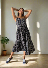 Load image into Gallery viewer, COTTON STRAP DRESS