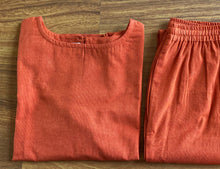 Load image into Gallery viewer, SOLID COTTON TOP