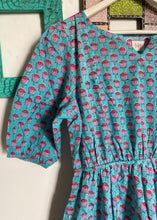 Load image into Gallery viewer, COTTON FLARED DRESS