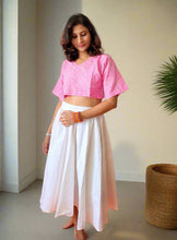 Load image into Gallery viewer, COTTON CROP TOPS