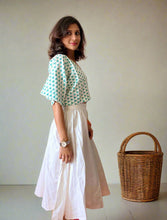 Load image into Gallery viewer, COTTON CROP TOPS