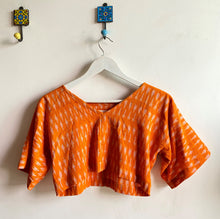 Load image into Gallery viewer, IKAT CROP TOP