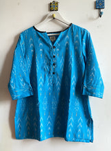 Load image into Gallery viewer, IKAT TUNIC