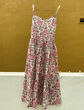 Load image into Gallery viewer, COTTON SPEG DRESS