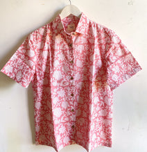 Load image into Gallery viewer, FEELING PEACHY SHIRT
