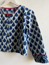 Load image into Gallery viewer, INDIGO PRINTED CROP TOP