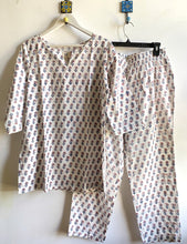 Load image into Gallery viewer, PRINTED COTTON LOUNG SET