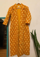 Load image into Gallery viewer, IKAT LONG JACKET