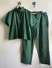 Load image into Gallery viewer, STRIPED COTTON CORDDS