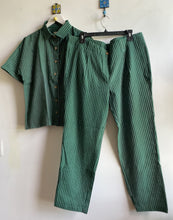 Load image into Gallery viewer, STRIPED COTTON CORDDS