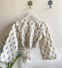 Load image into Gallery viewer, IKAT WRAP TOP
