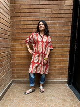 Load image into Gallery viewer, Laal Paisley Oversized Kurta
