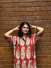 Load image into Gallery viewer, Laal Paisley Oversized Kurta
