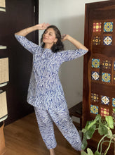 Load image into Gallery viewer, ABSTRACT PRINTED LOUNGE WEAR
