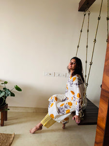 Yellow rozanna set