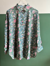 Load image into Gallery viewer, Oversized printed cotton shirt
