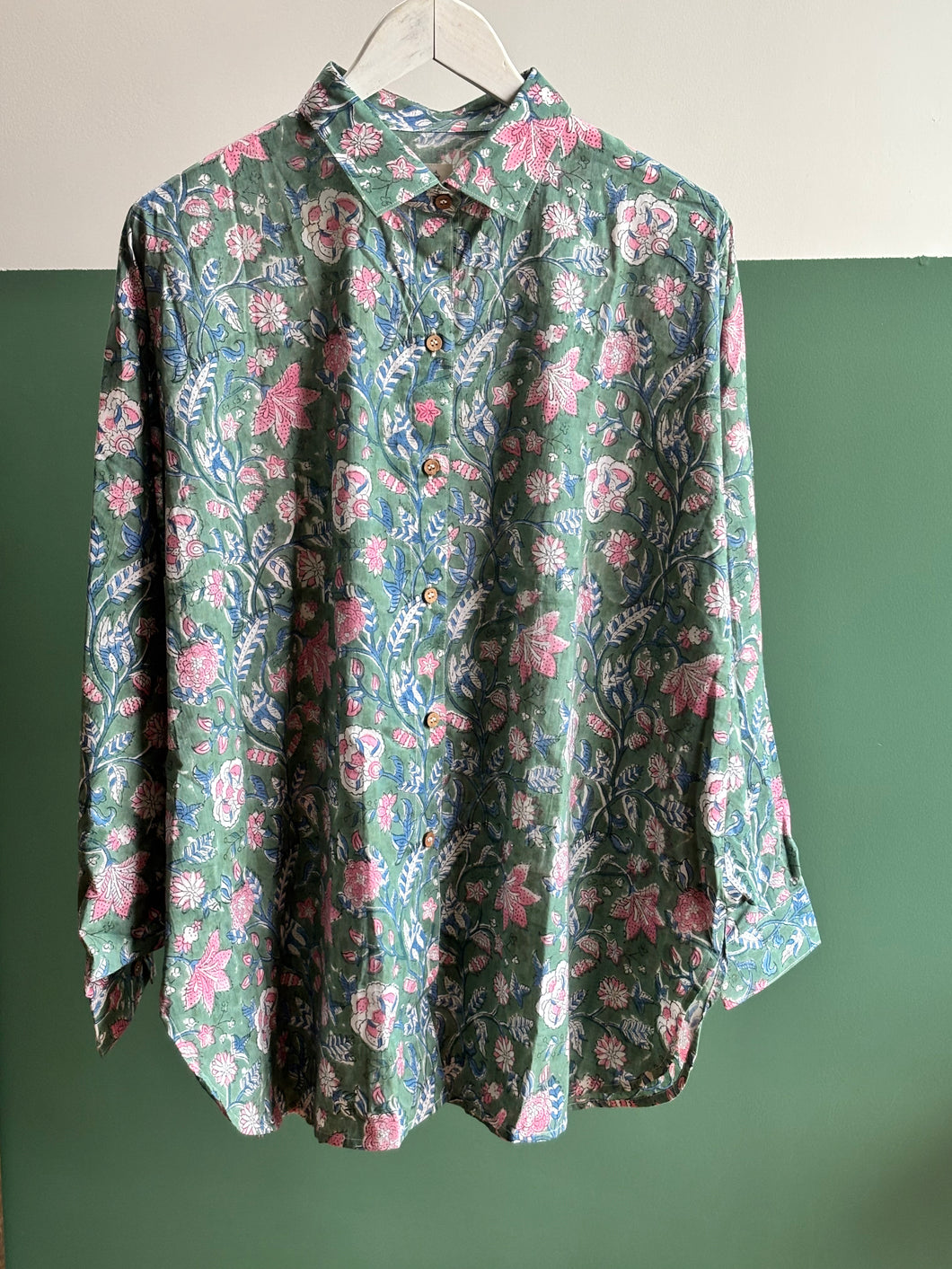 Oversized printed cotton shirt