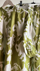 Meadow whisper ikat set