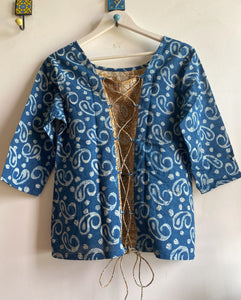 INDIGO PATCH TOP