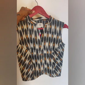 IKAT CROP JACKET