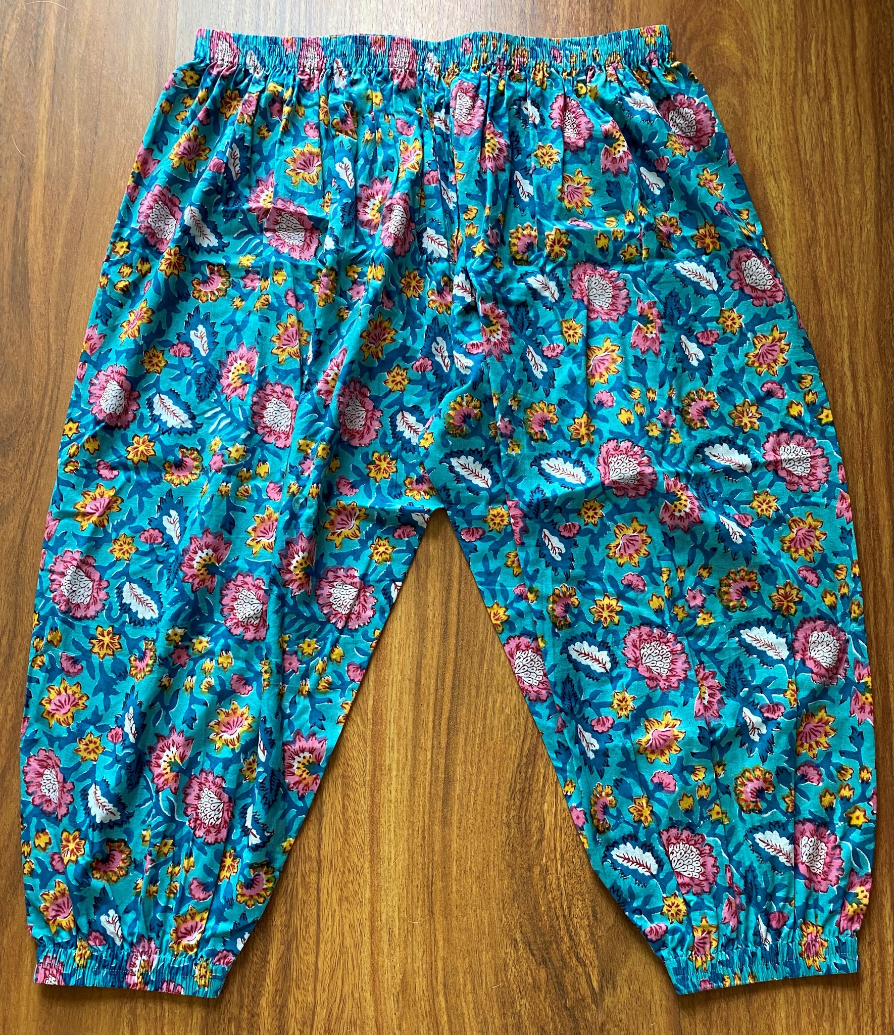 DAPHNE  Harem Pants Floral Pattern Viscose Trousers  Italian Bag And Moda  Euro LTD